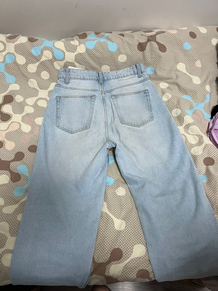 Bershka Düğmeli Mom Jean - Görsel 3