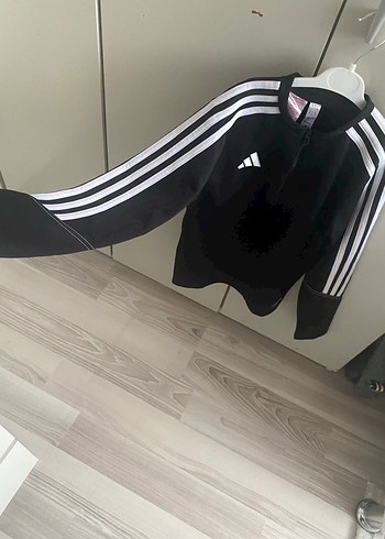 Erkek Çocuk Adidas Siyah Fermuarlı Sweatshirt - Görsel 2