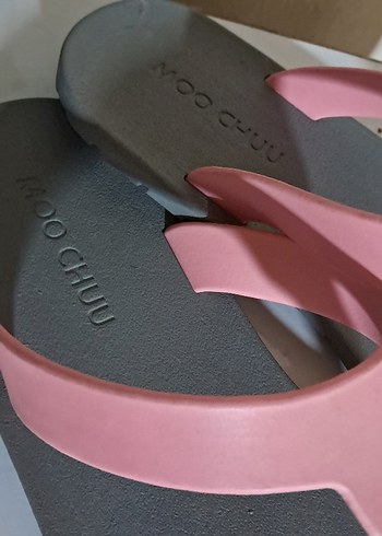 35 Beden Gri Tabanlı Pembe Kadın Dolgu Topuk Terlik
