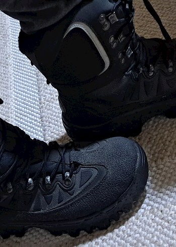 Siyah Erkek kar bot - Görsel 2