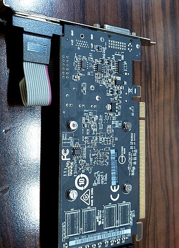 MSI GeForce GT 7110 1GD3H LP 1GB DDR3 64