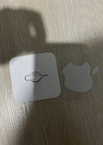 Koyu Gri iPhone 11 Kutusunda - Görsel 2