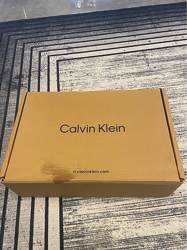 Calvin klein kutu ayakkabı kutusu