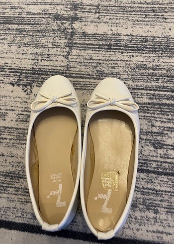 Beyaz Fiyonk Detaylı Kız Babet 32 numara - Görsel 6