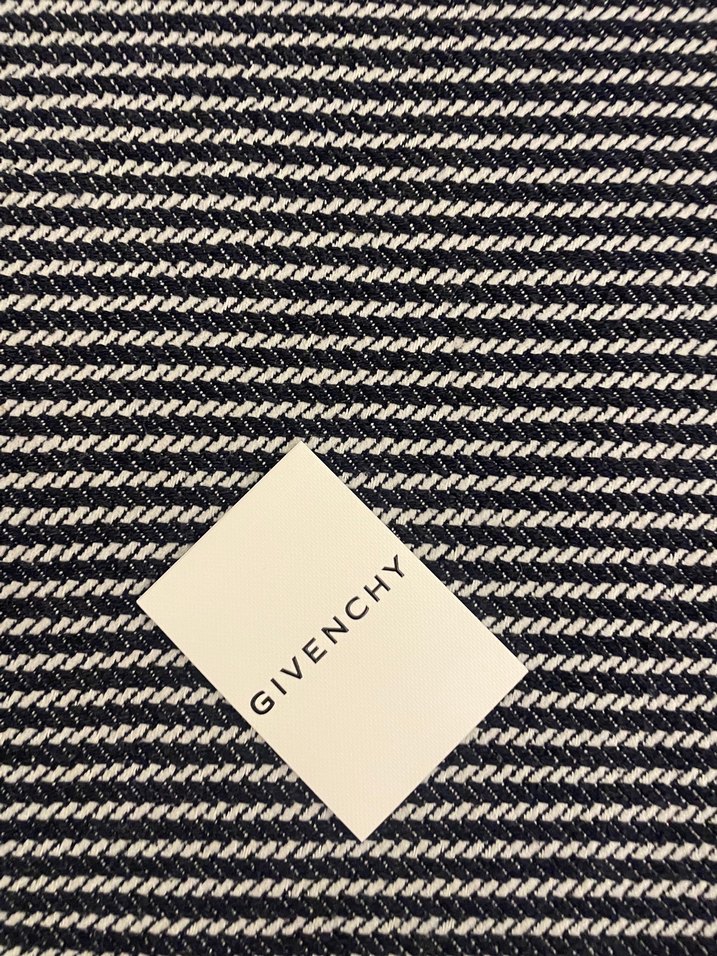 Givenchy sertifika - Görsel 3