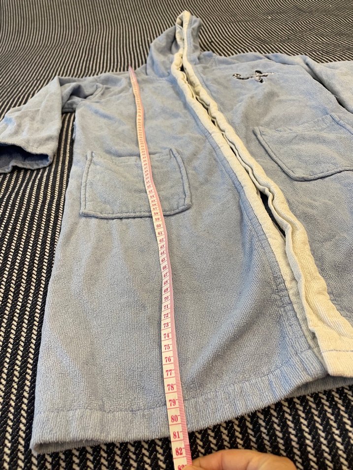 Kapüşonlu Erkek Çocuk Bornoz - Görsel 4