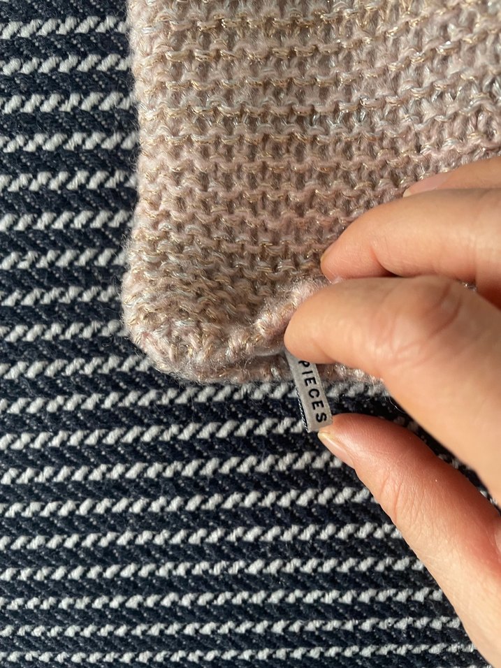 Bej Örgü Kadın Eldiveni - Görsel 5