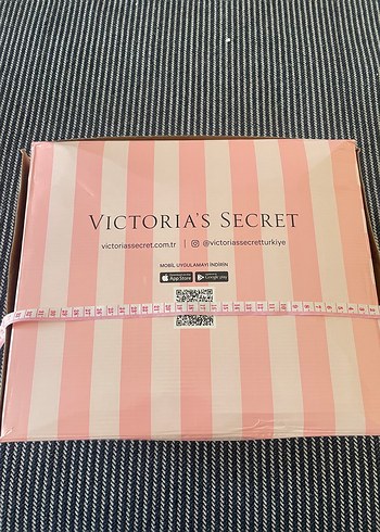 universal Beden Victoria's Secret Pembe kutu