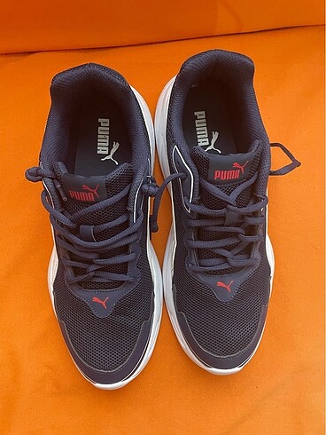 44 Beden Puma spor ayakkabı