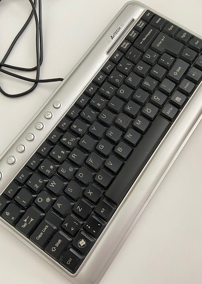 Kablolu klavye - Görsel 2