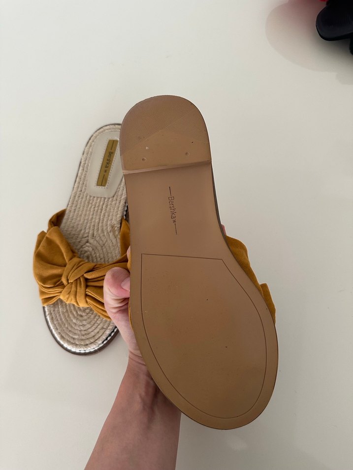 Bershka Terlik - Görsel 3