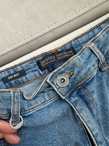 36 Beden Bershka kot Şort