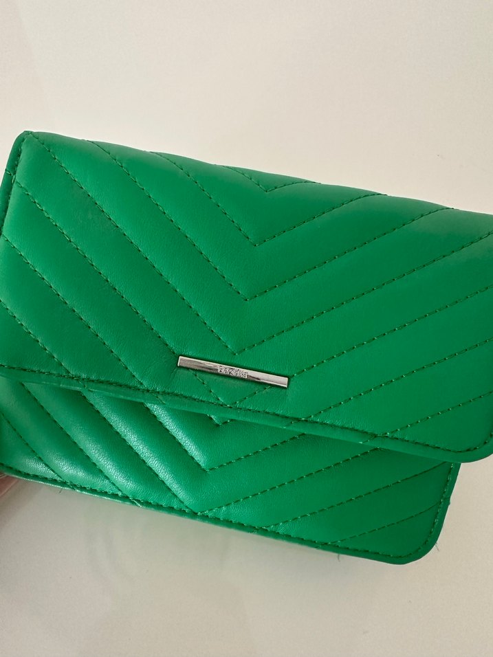 Bershka Deri Yeşil Kadın Omuz Çantası - Görsel 3