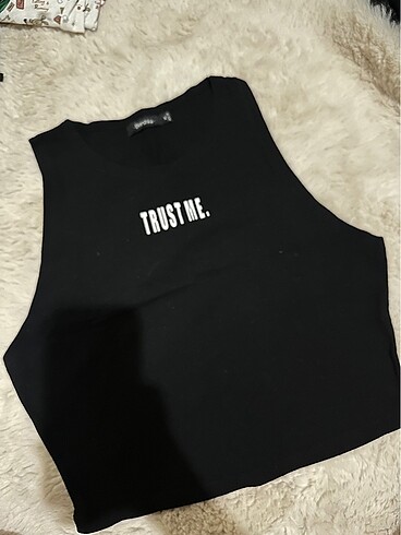 Bershka üst - Görsel 3