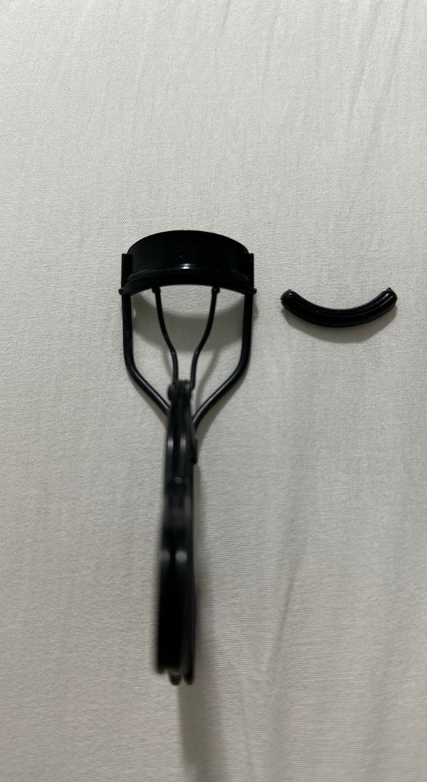 H&M Siyah Kirpik Kıvırıcı - Görsel 2