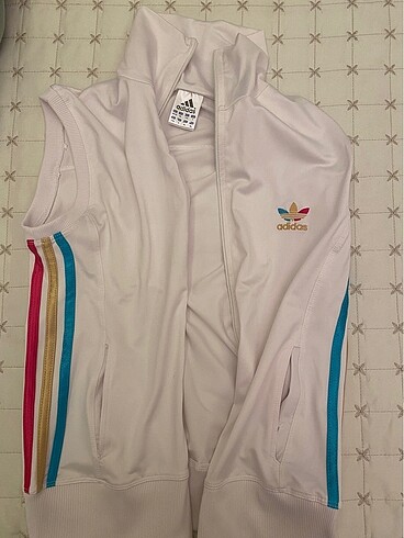 Adidas yelek orijinal