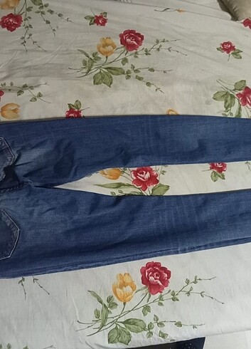 Dar lacivert kendinden yırtmaçlı pantolon 