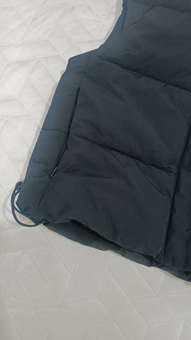 Düğmeli Siyah Kadın Yelek - Görsel 3