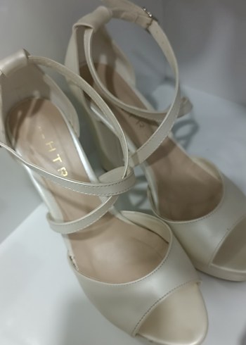 Beyaz gelin ayakkabısı - Görsel 4