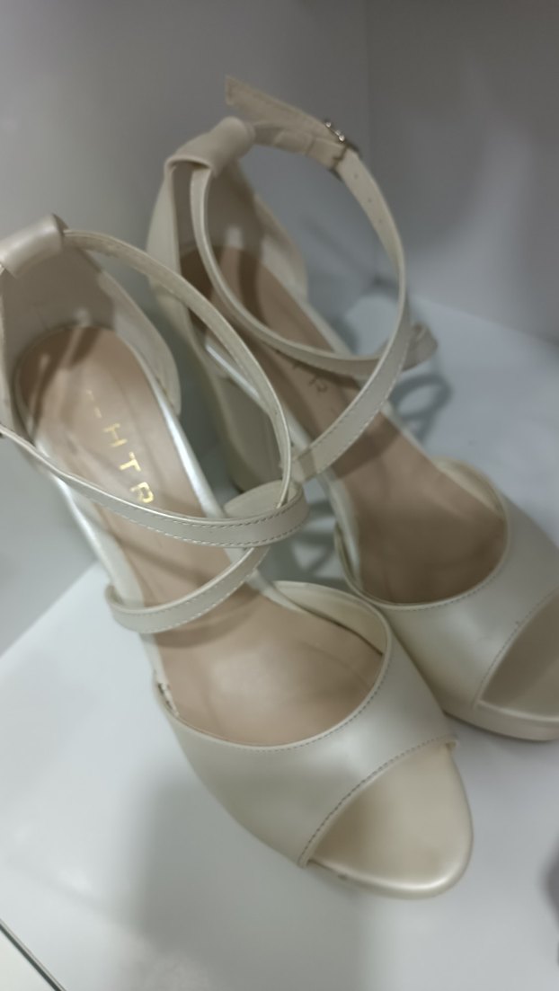 Beyaz gelin ayakkabısı - Görsel 4