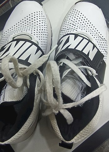 Nike Beyaz Gri Basketbol Ayakkabısı Velcro - Görsel 3