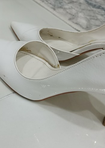 Beyaz Rugan Stiletto Kadın Ayakkabı - Görsel 2