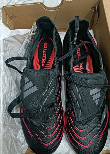 Siyah Erkek Futbol Ayakkabısı - Predator not ürün 40,5 numara - Görsel 2
