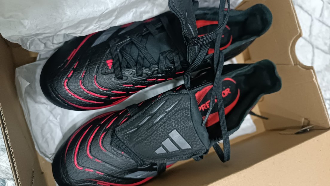 Siyah Erkek Futbol Ayakkabısı - Predator not ürün 40,5 numara - Görsel 5