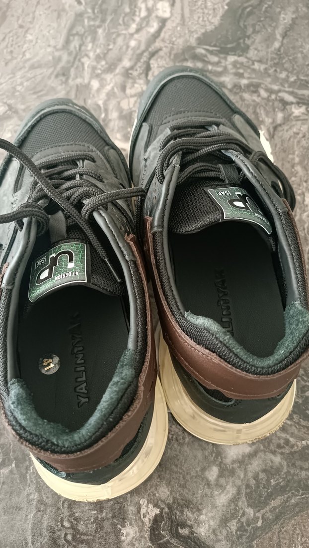 siyah 
Erkek Bağcıklı Spor Ayakkabı - Görsel 5