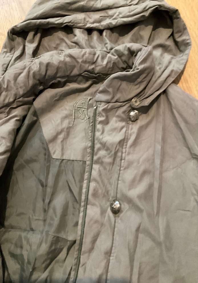 Koyu yeşil Kapüşonlu Uzun Kadın mont - Görsel 3