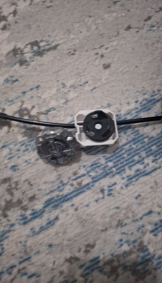 takara tomy top horn rhino 3-80s-tp0192 beylade x - Görsel 2