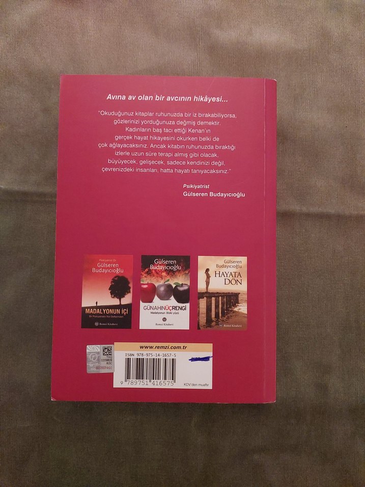 Kral Kaybederse - Gülseren Budayıcıoğlu - Görsel 2