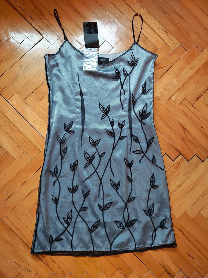 Zarif, Gri Nakışlı Askılı Midi Abiye Elbise - Görsel 4