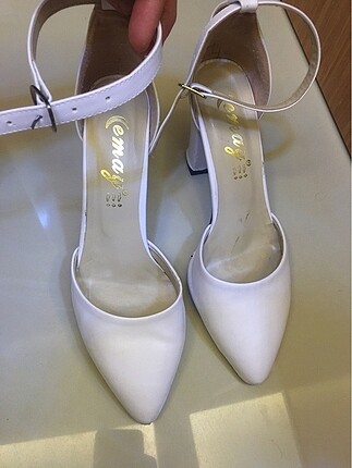 Derishow Beyaz topuklu ayakkabı stiletto