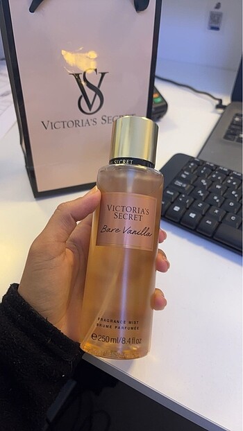 Victoria secret bare vanilla