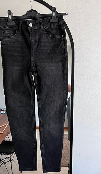 28 Beden gri Renk İpekyol kot pantolon