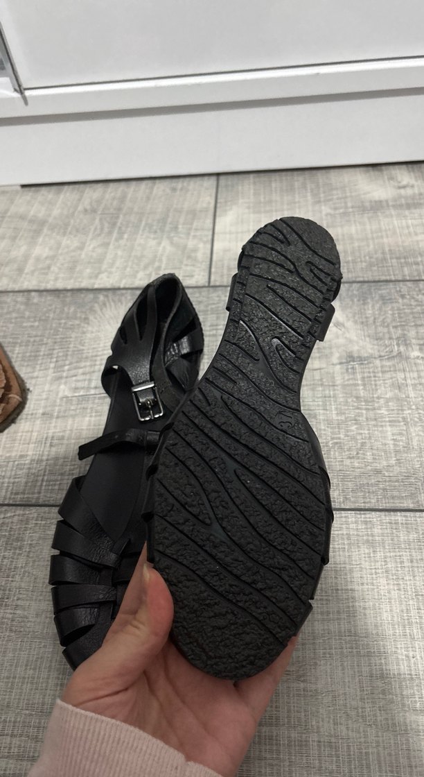 Tanca Tokalı Siyah Kadın Sandalet - Görsel 2