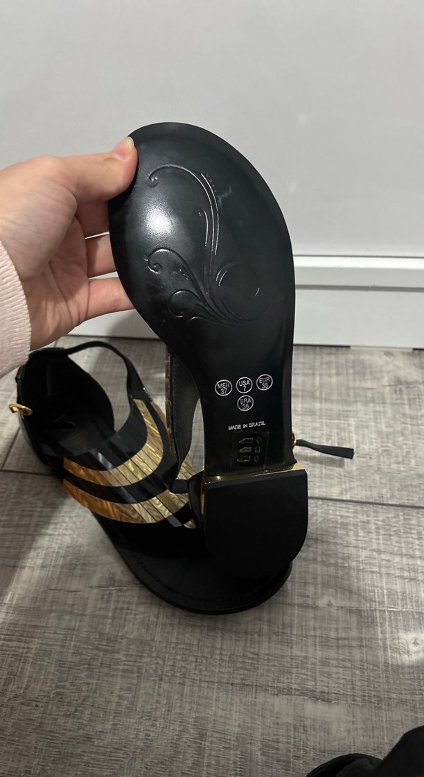 Divarese Altın Renkli Yılan Desenli Kadın Sandalet - Görsel 5