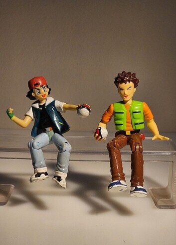 nintendo pokemon ash ve brock figürü