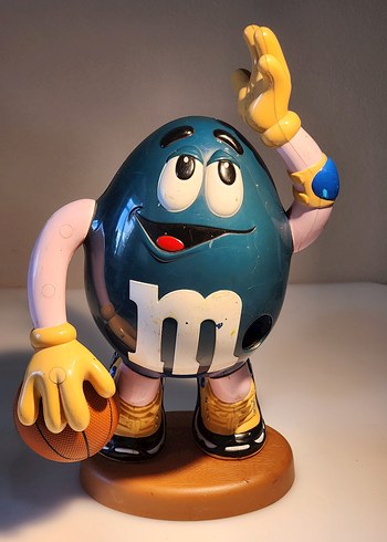 m&m basketbol konseptinde şekerlik - Görsel 2