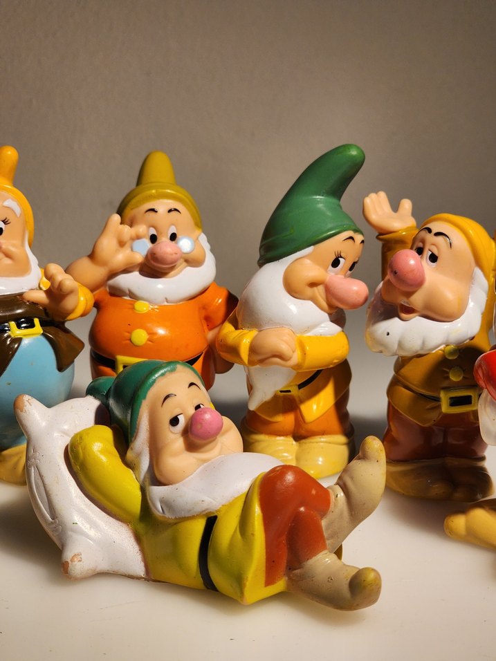 yedi cüceler figürleri tam set - Görsel 3