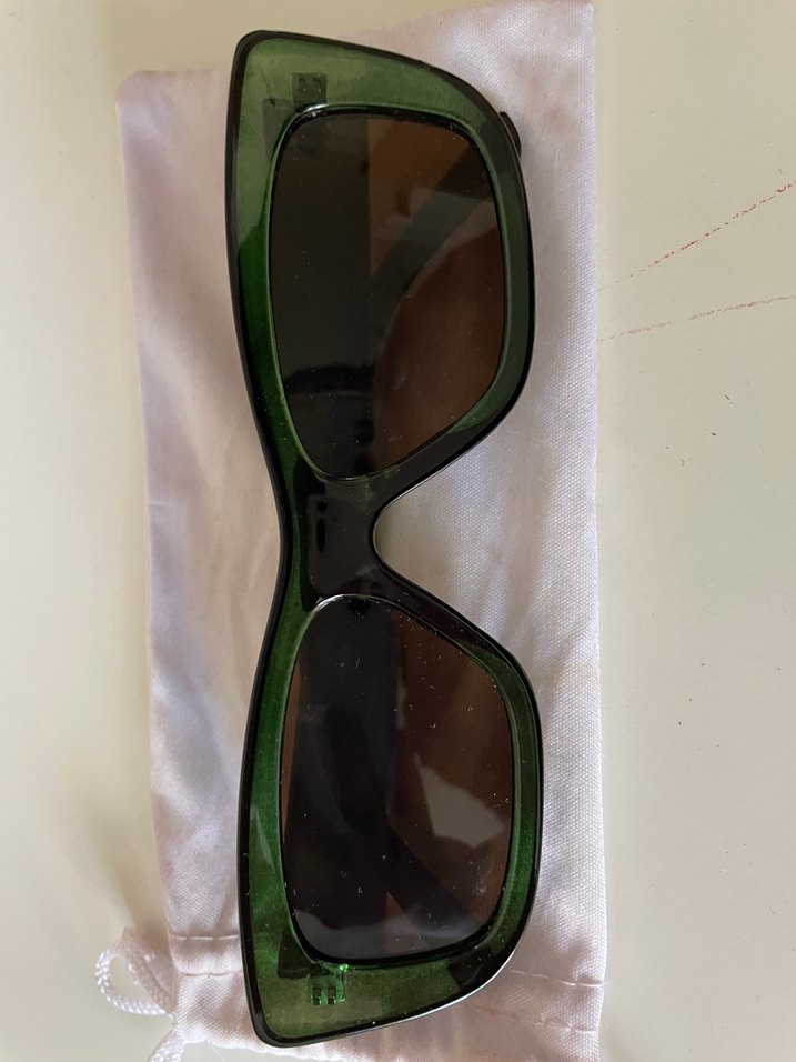 Kadın Güneş Gözlüğü - Görsel 4