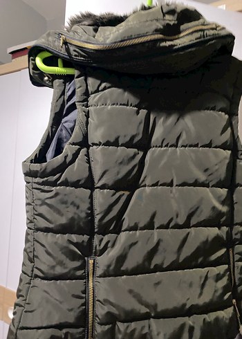 Kürk Detaylı Kadın Şişme Yelek - Görsel 4