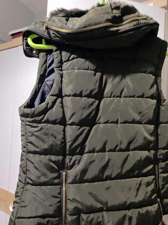 Kürk Detaylı Kadın Şişme Yelek - Görsel 4