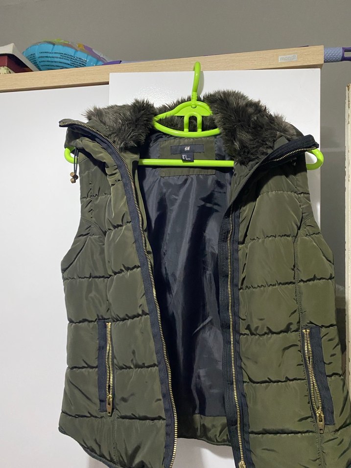 Kürk Detaylı Kadın Şişme Yelek - Görsel 3