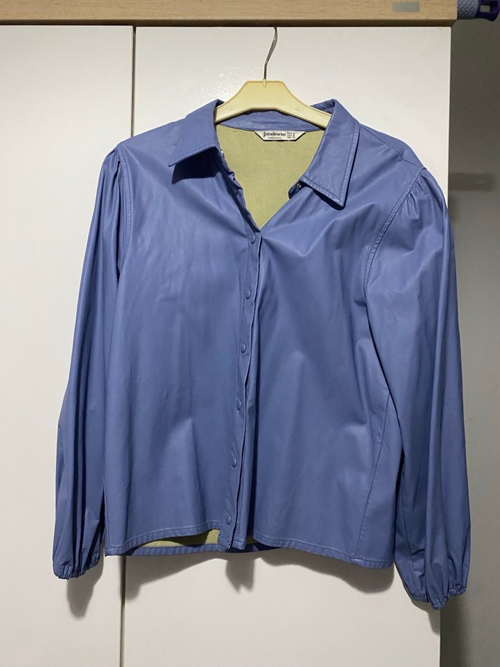 Mavi Düğmeli Uzun Kollu Kadın Gömlek - Görsel 3