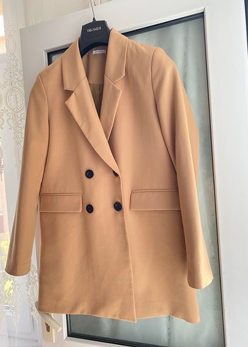 Bej Düğmeli Kadın Blazer Ceket