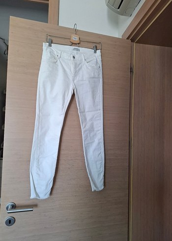 Zara beyaz kot