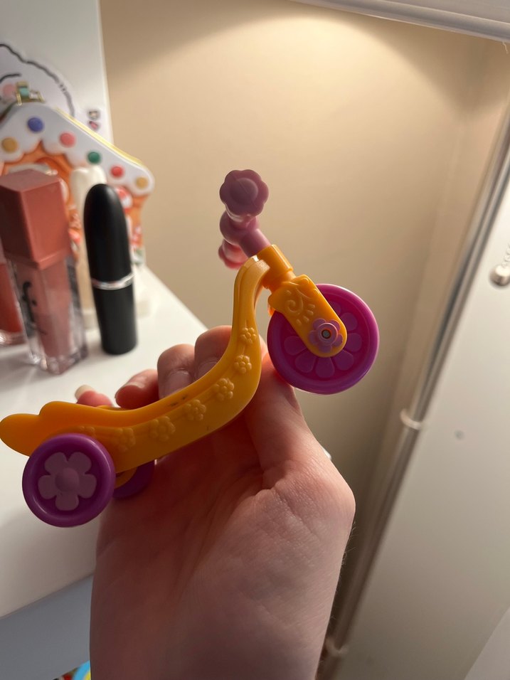 My Little Pony Fluttershy ın scooter ı - Görsel 4