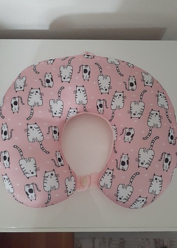 Pembe Baskılı Seyehat Yastığı - Görsel 2